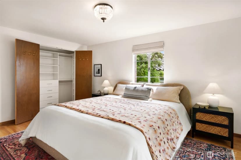 Property photo for 6049 Princeton Avenue Ne, Seattle photo 20