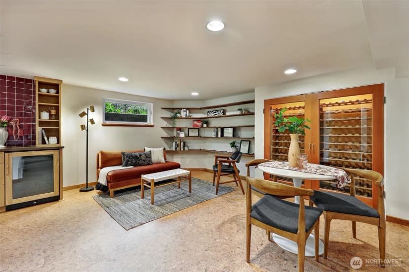 Property photo for 6049 Princeton Avenue Ne, Seattle photo 28