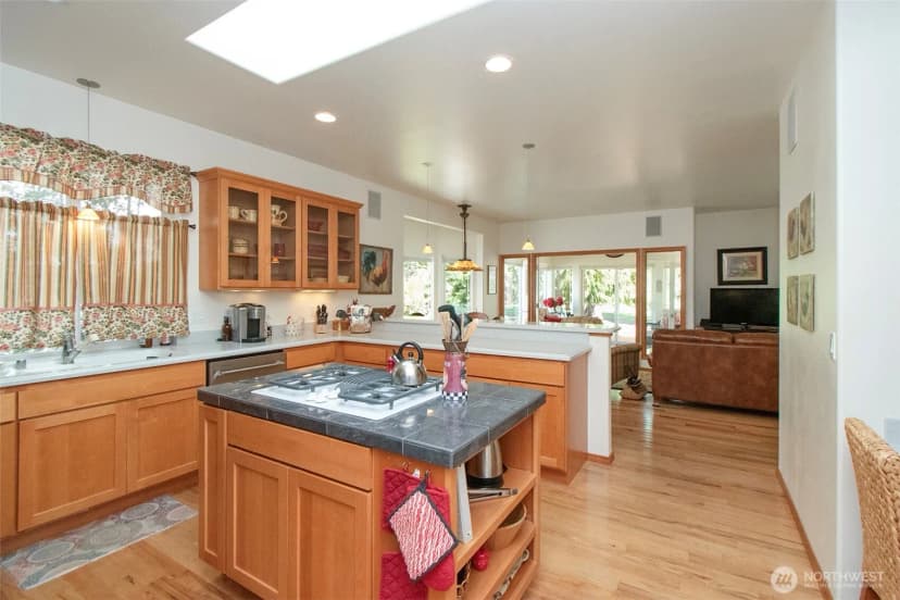 Property photo for 121 Harleman Drive, Sequim photo 9