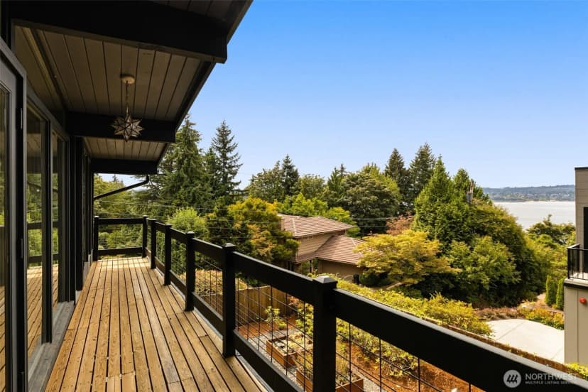 Property photo for 3515 72nd Avenue Se, Mercer Island photo 30