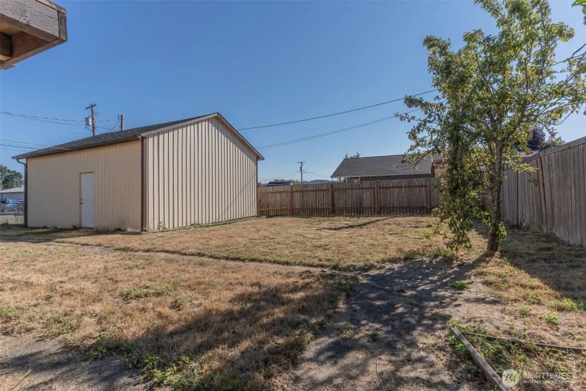 Property photo for 1079 S Market Boulevard, Chehalis photo 4