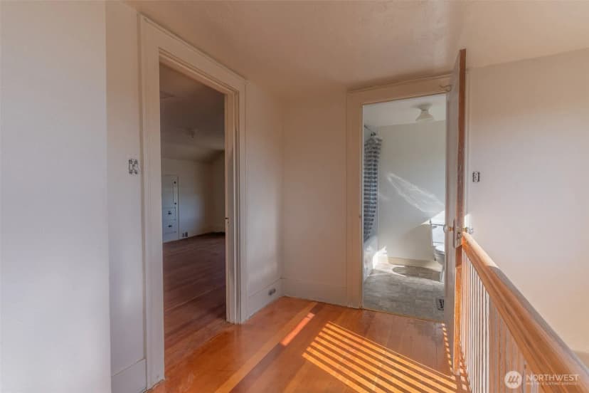 Property photo for 1079 S Market Boulevard, Chehalis photo 14