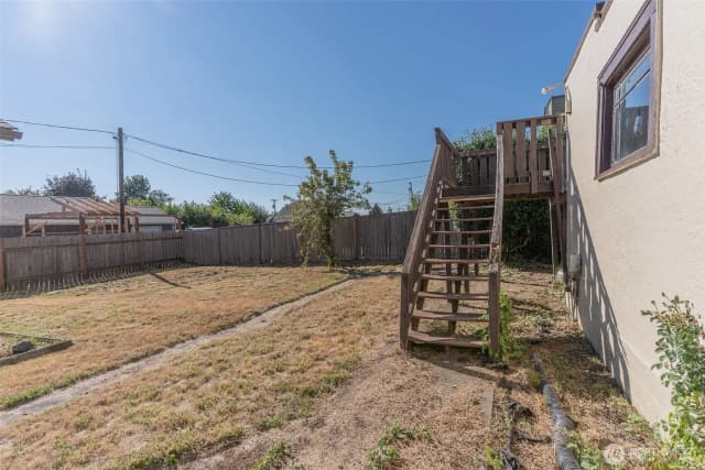 Property photo for 1079 S Market Boulevard, Chehalis photo 3