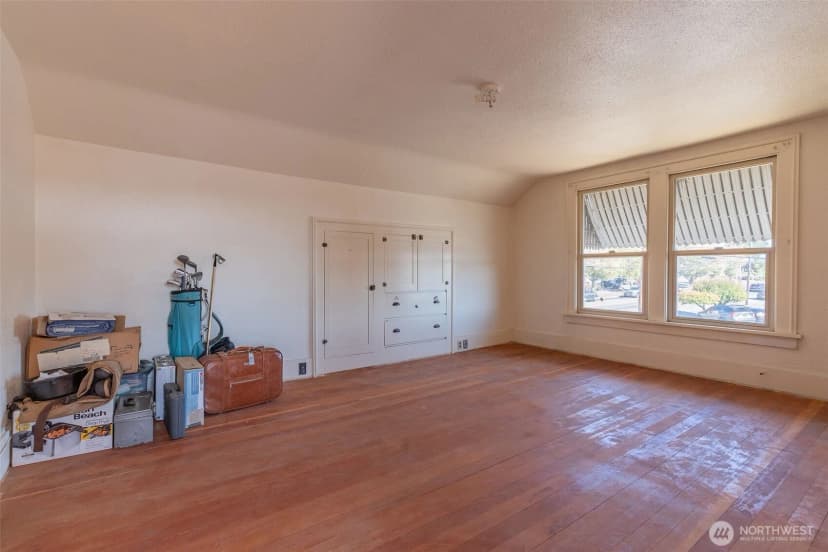 Property photo for 1079 S Market Boulevard, Chehalis photo 16