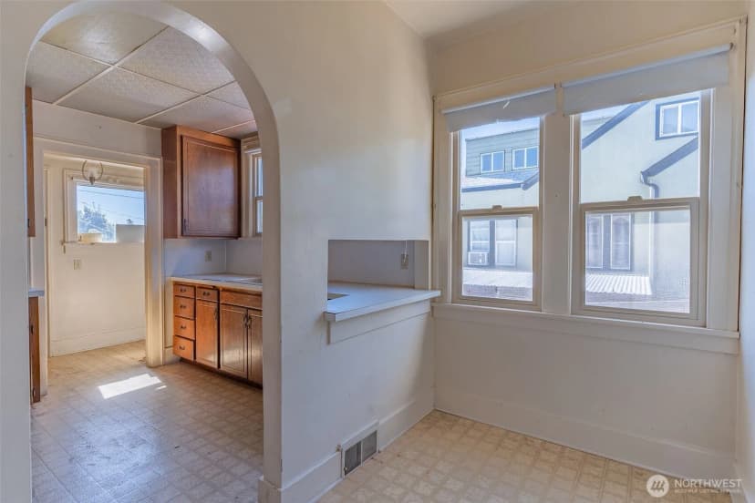 Property photo for 1079 S Market Boulevard, Chehalis photo 12