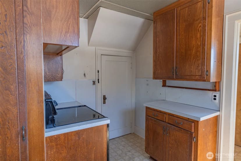 Property photo for 1079 S Market Boulevard, Chehalis photo 21