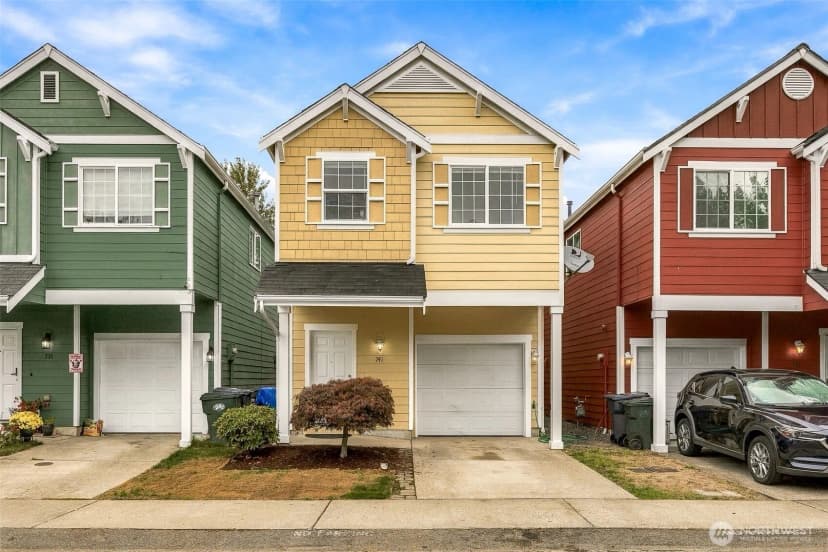 Property photo for 741 114th Street Ct E, Tacoma