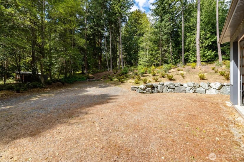 Property photo for 7091 Upland Drive, Anacortes photo 16