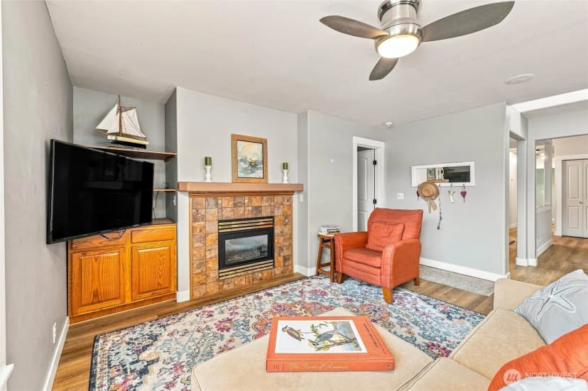 Property photo for 3602 F Avenue, Anacortes photo 15