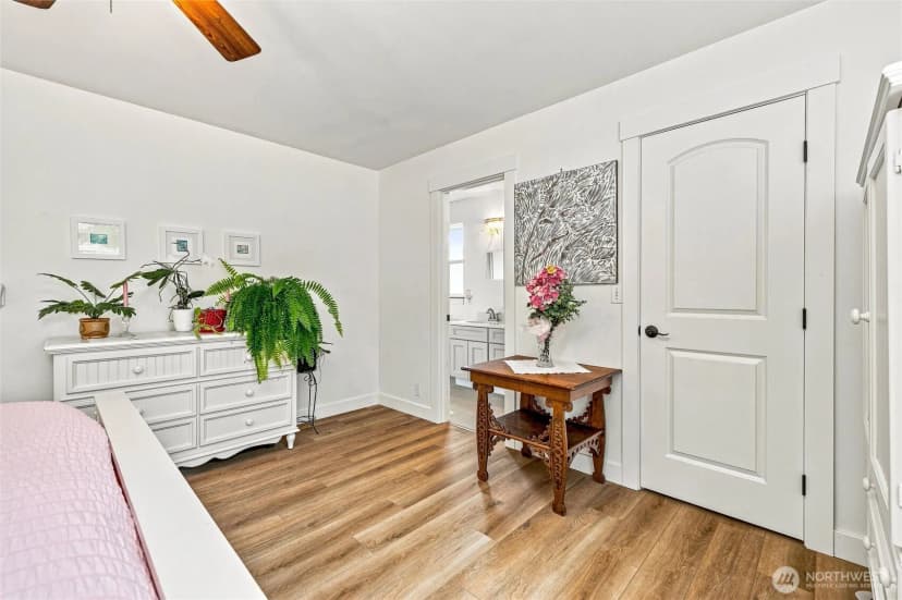 Property photo for 3602 F Avenue, Anacortes photo 19