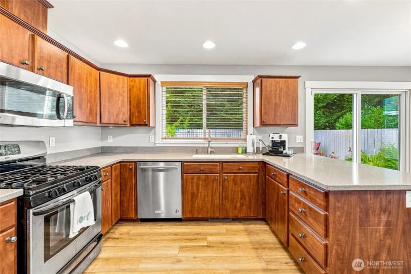 Property photo for 3602 F Avenue, Anacortes photo 13