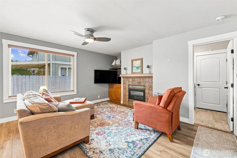 Property photo for 3602 F Avenue, Anacortes photo 16