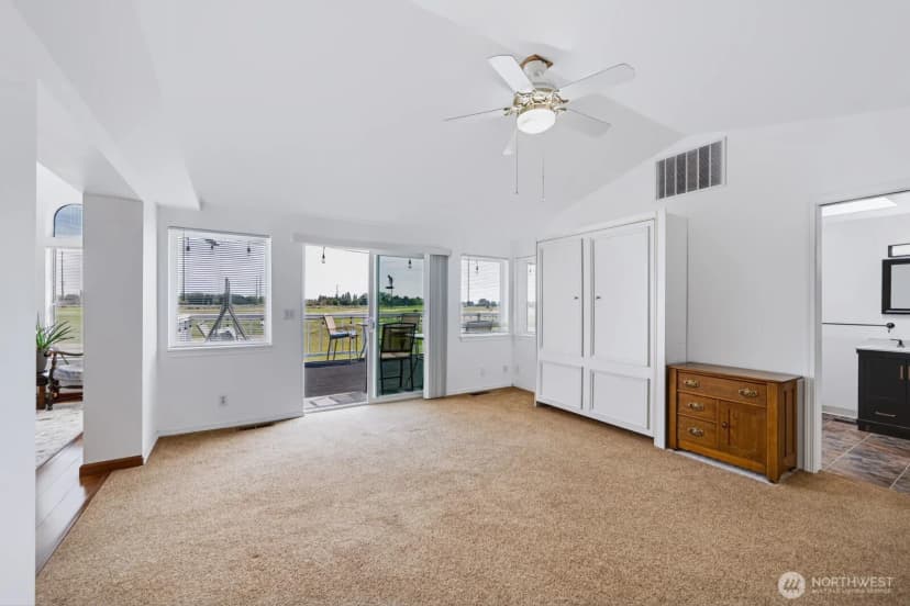 Property photo for 17693 Nw Road 5 #51, Quincy photo 4