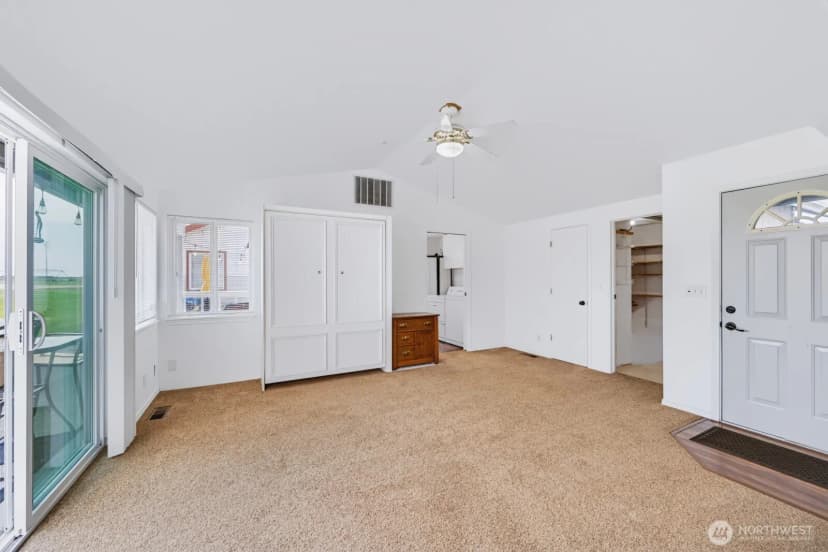 Property photo for 17693 Nw Road 5 #51, Quincy photo 6