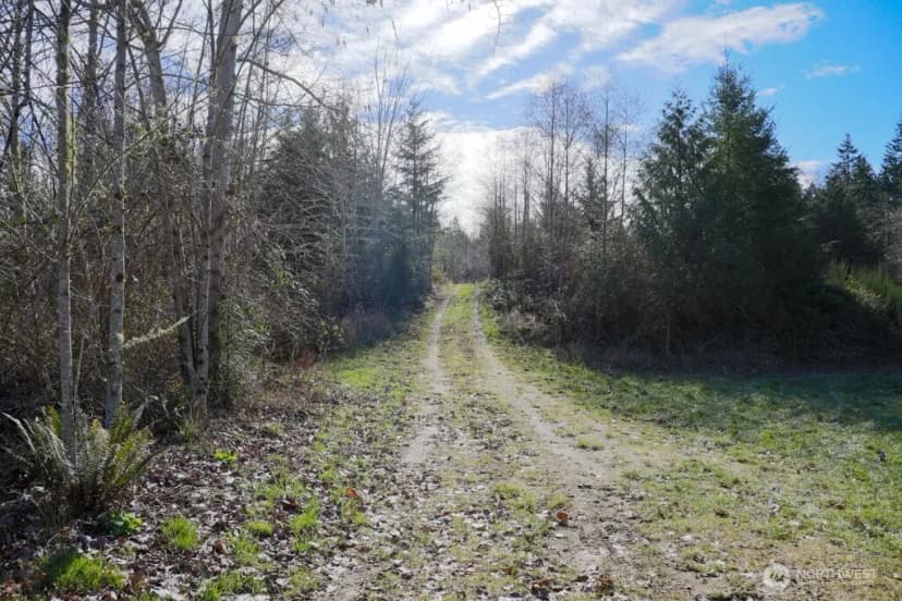 Property photo for 26663 Big Valley Road Ne, Poulsbo photo 32