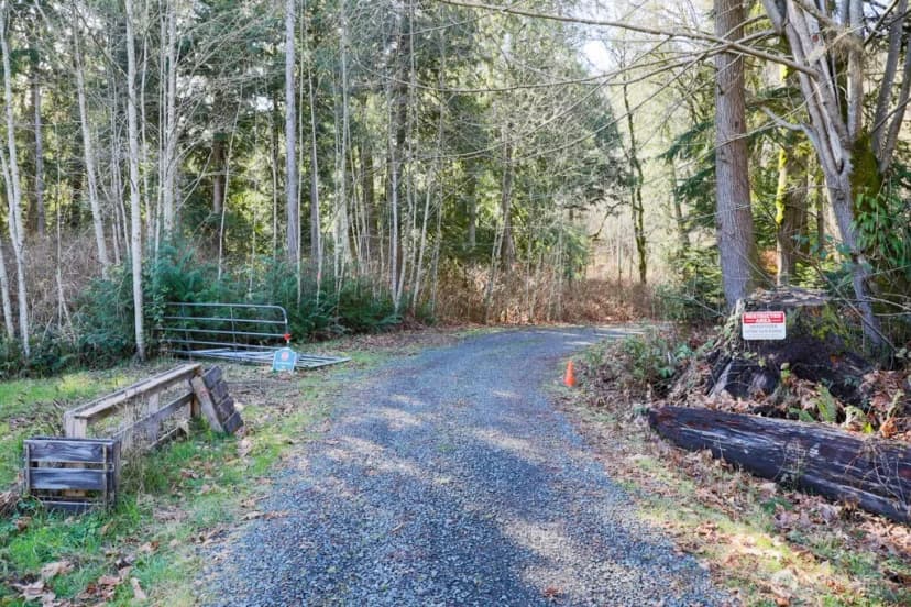 Property photo for 26663 Big Valley Road Ne, Poulsbo photo 18