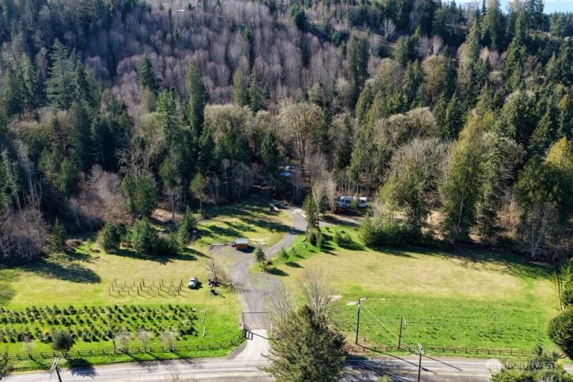 Property photo for 26663 Big Valley Road Ne, Poulsbo photo 3
