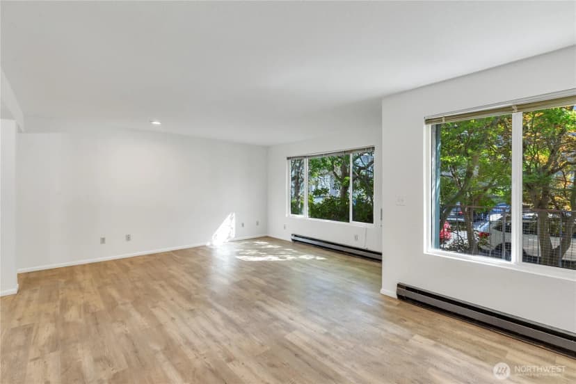 Property photo for 12300 28th Avenue Ne #103, Seattle photo 6