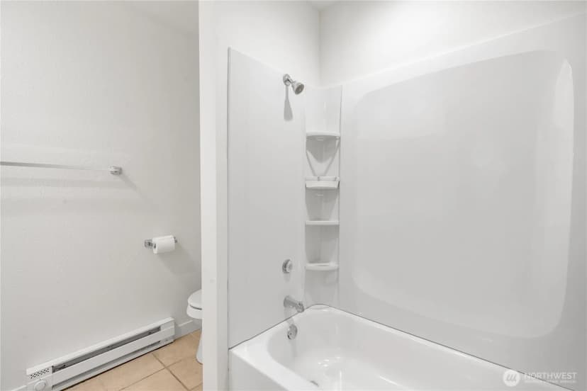 Property photo for 12300 28th Avenue Ne #103, Seattle photo 22