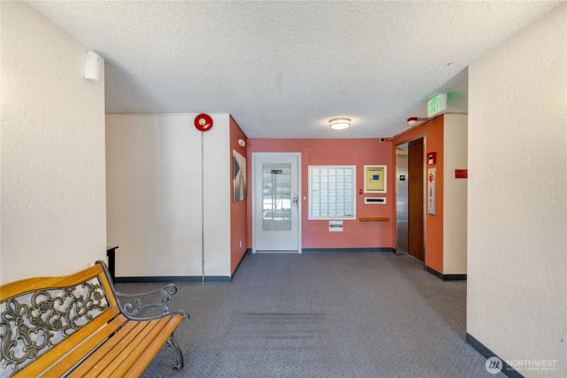 Property photo for 12300 28th Avenue Ne #103, Seattle photo 28
