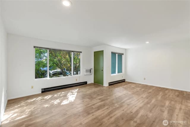 Property photo for 12300 28th Avenue Ne #103, Seattle photo 5