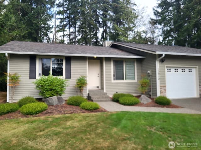 Property photo for 13912 37th Street Ct Nw, Gig Harbor