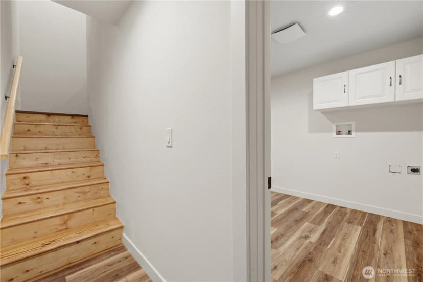 Property photo for 31715 Mount Tahoma Canyon Rd E, Ashford photo 26