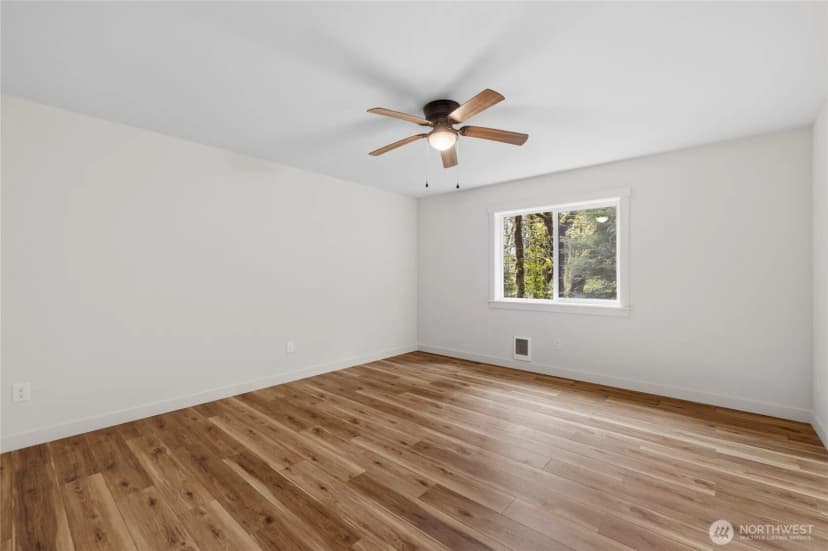 Property photo for 31715 Mount Tahoma Canyon Rd E, Ashford photo 32
