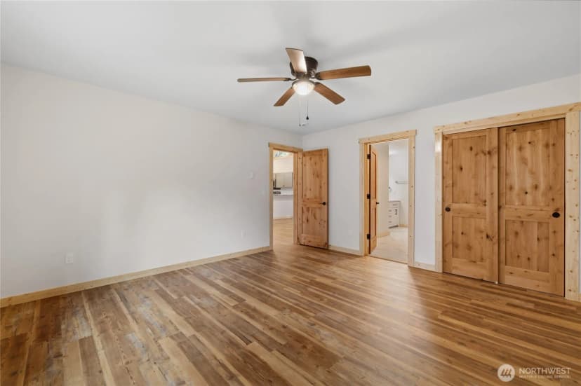 Property photo for 31715 Mount Tahoma Canyon Rd E, Ashford photo 16