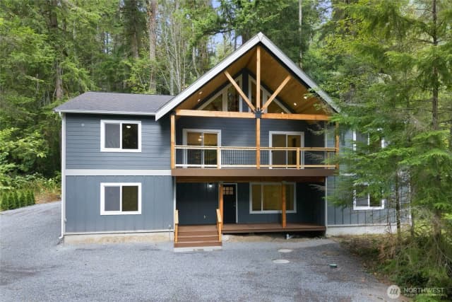 Property photo for 31715 Mount Tahoma Canyon Rd E, Ashford
