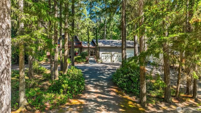 Property photo for 13303 138th Avenue Nw, Gig Harbor photo 2