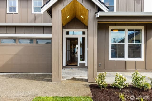 Property photo for 13248 19th Avenue S #8, Tacoma photo 2
