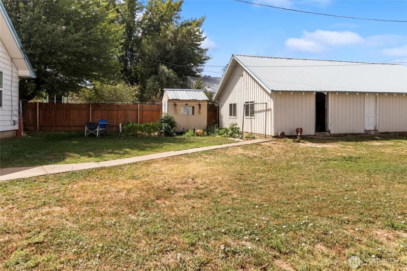 Property photo for 409 E Alder Avenue, Ritzville photo 28