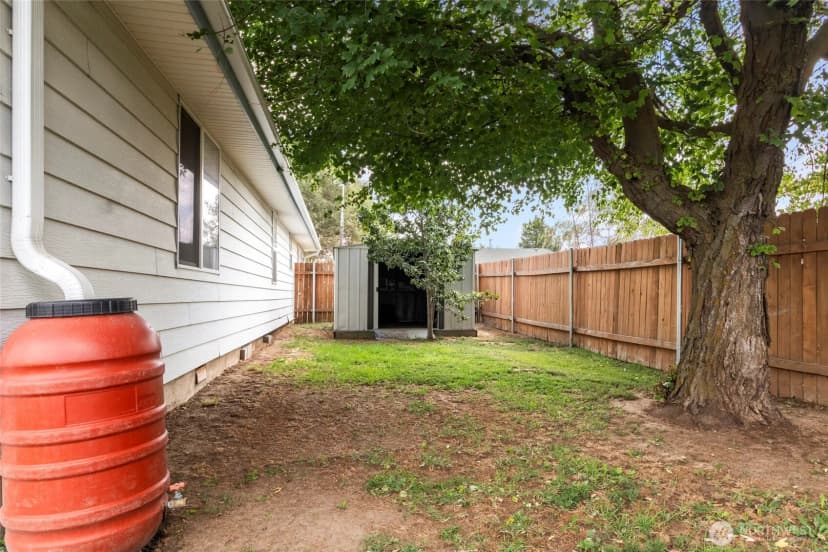 Property photo for 409 E Alder Avenue, Ritzville photo 24