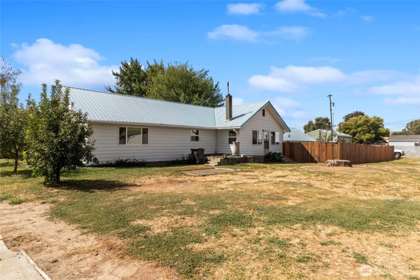 Property photo for 409 E Alder Avenue, Ritzville photo 30
