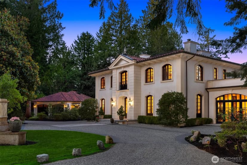 Property photo for 8010 Grand Avenue Ne, Bainbridge Island