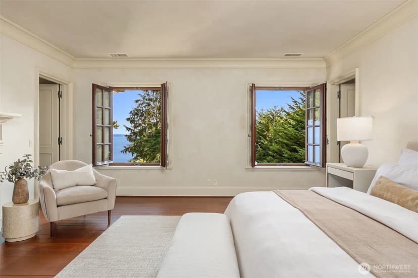 Property photo for 8010 Grand Avenue Ne, Bainbridge Island photo 19