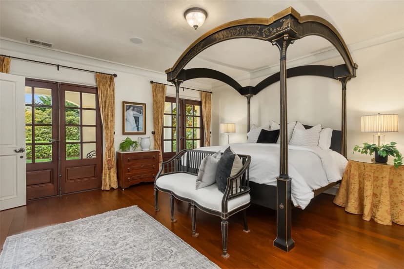 Property photo for 8010 Grand Avenue Ne, Bainbridge Island photo 38