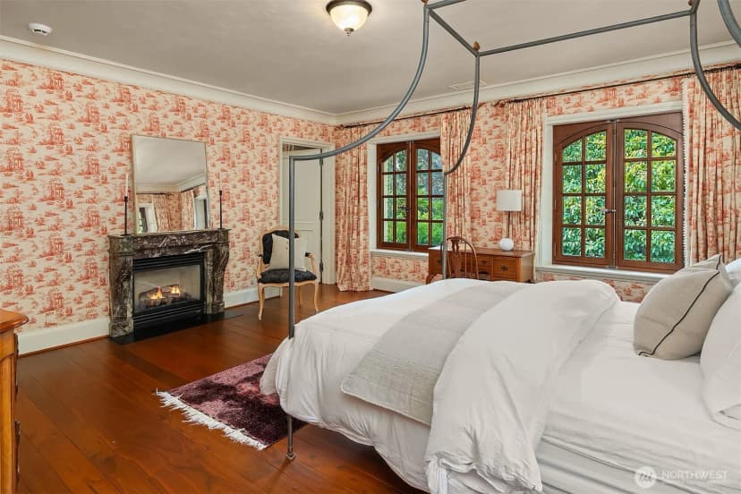 Property photo for 8010 Grand Avenue Ne, Bainbridge Island photo 25