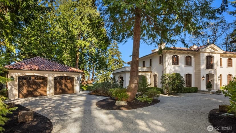 Property photo for 8010 Grand Avenue Ne, Bainbridge Island photo 3