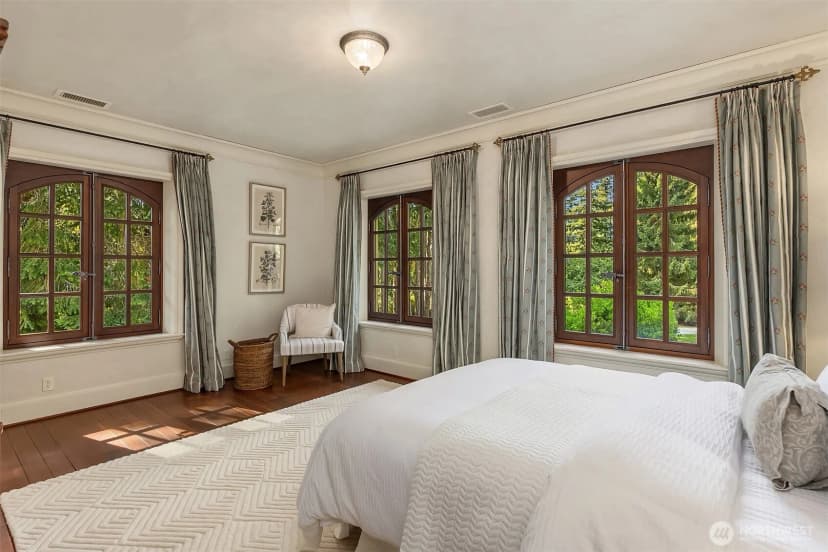Property photo for 8010 Grand Avenue Ne, Bainbridge Island photo 27