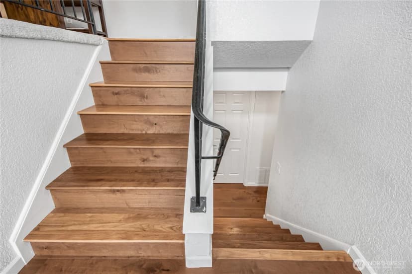 Property photo for 1104 134th Street Ct S, Tacoma photo 6