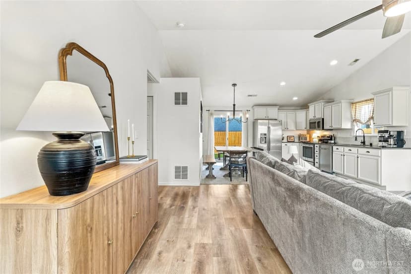 Property photo for 364 Sw Homestead Avenue, College Place photo 6