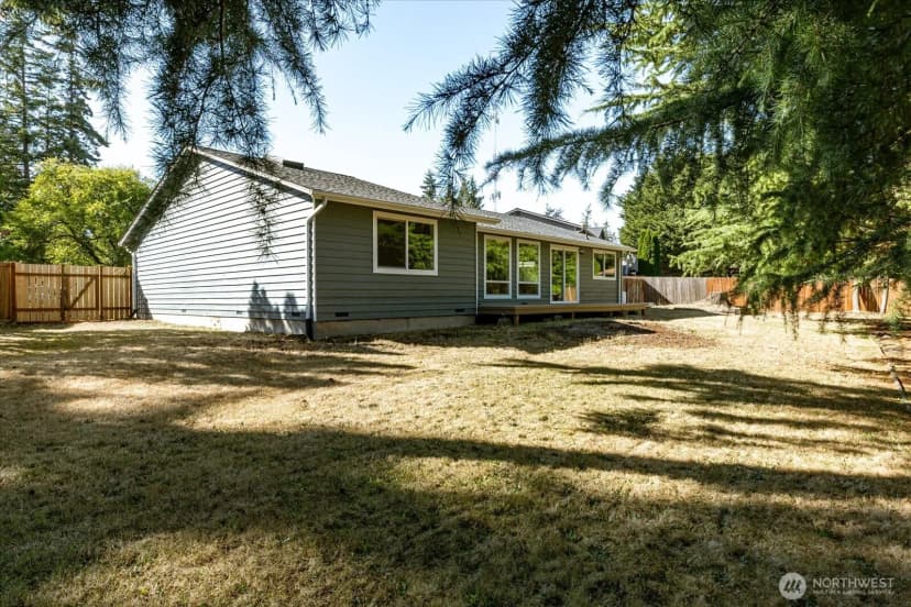 Property photo for 1501 Sw Periwinkle Lane, Oak Harbor photo 31