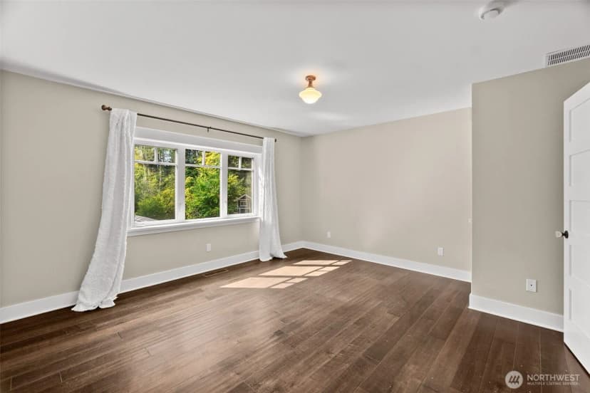 Property photo for 1640 Springwood Avenue Ne, Olympia photo 28