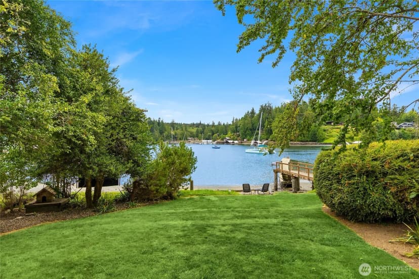 Property photo for 15122 & 15128 Ne Anna Vera Lane, Bainbridge Island photo 35