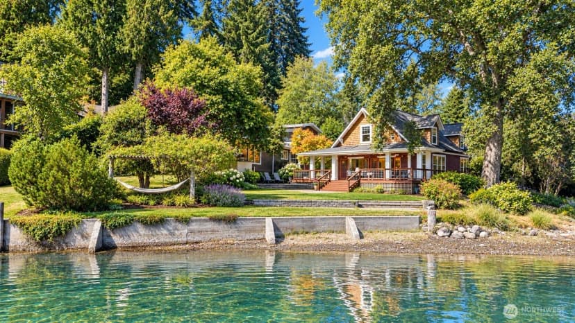 Property photo for 15122 & 15128 Ne Anna Vera Lane, Bainbridge Island