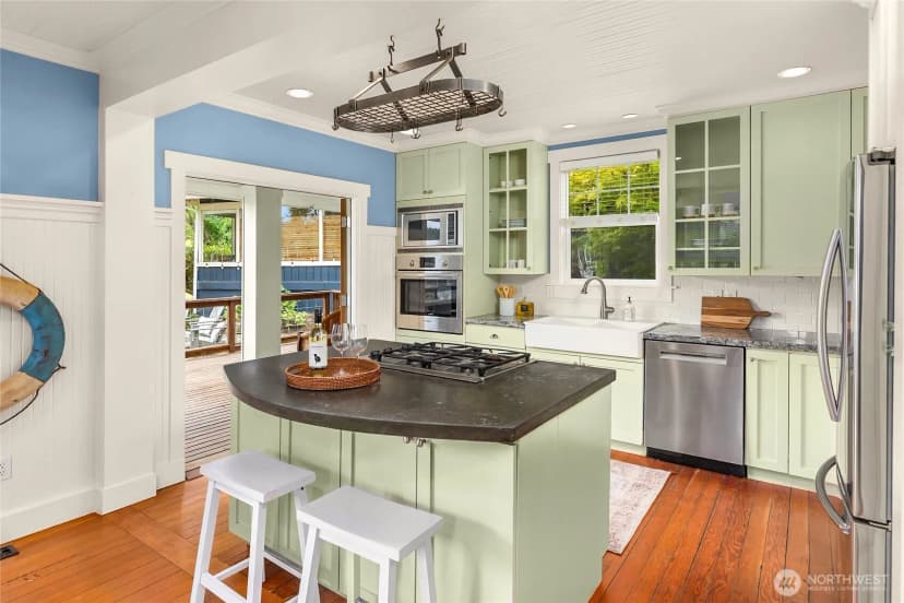 Property photo for 15122 & 15128 Ne Anna Vera Lane, Bainbridge Island photo 16
