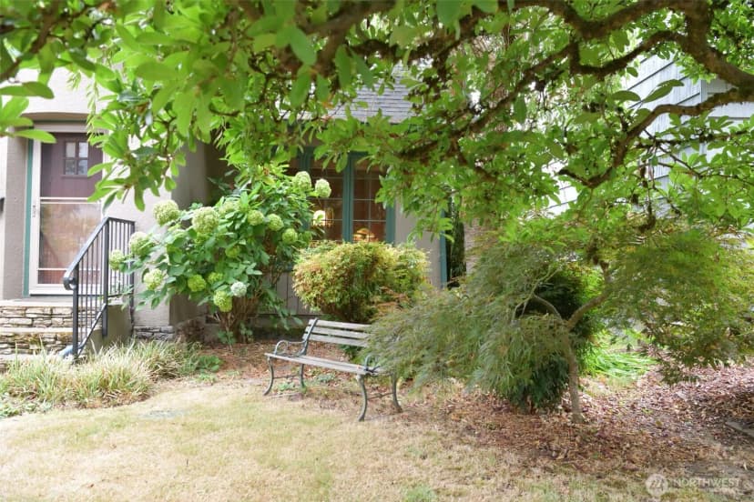 Property photo for 2733 Fir Street, Longview photo 2