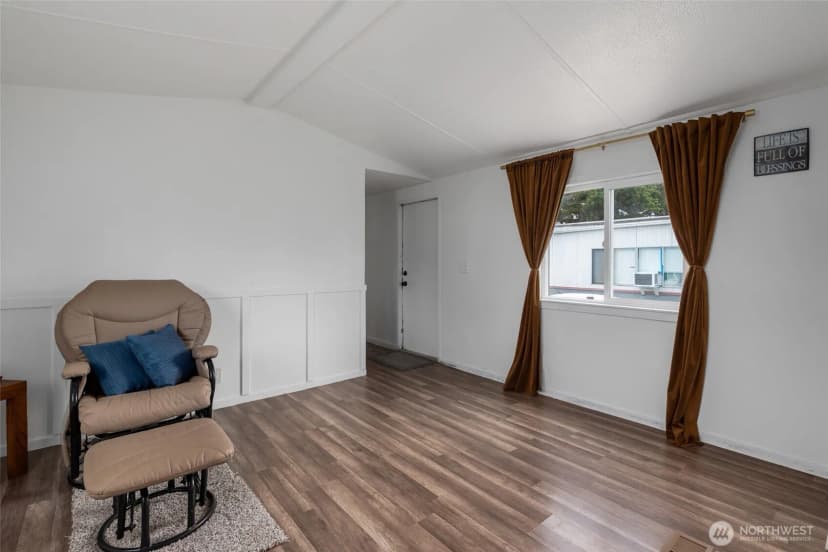 Property photo for 700 Nw Crosby Avenue #164, Oak Harbor photo 17